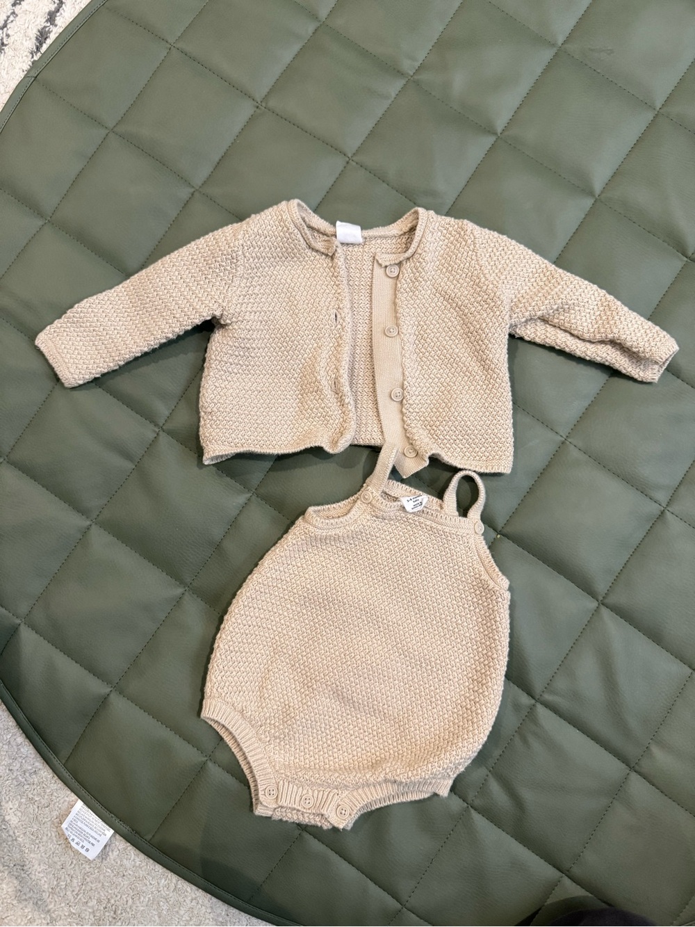 GAP Beige Baby Cardigan Sweater Outfit Set 3-6 Months